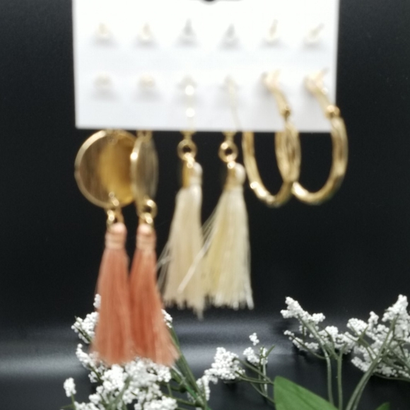 6 PAIRS FASHION EARRINGS - Picture 2 of 2